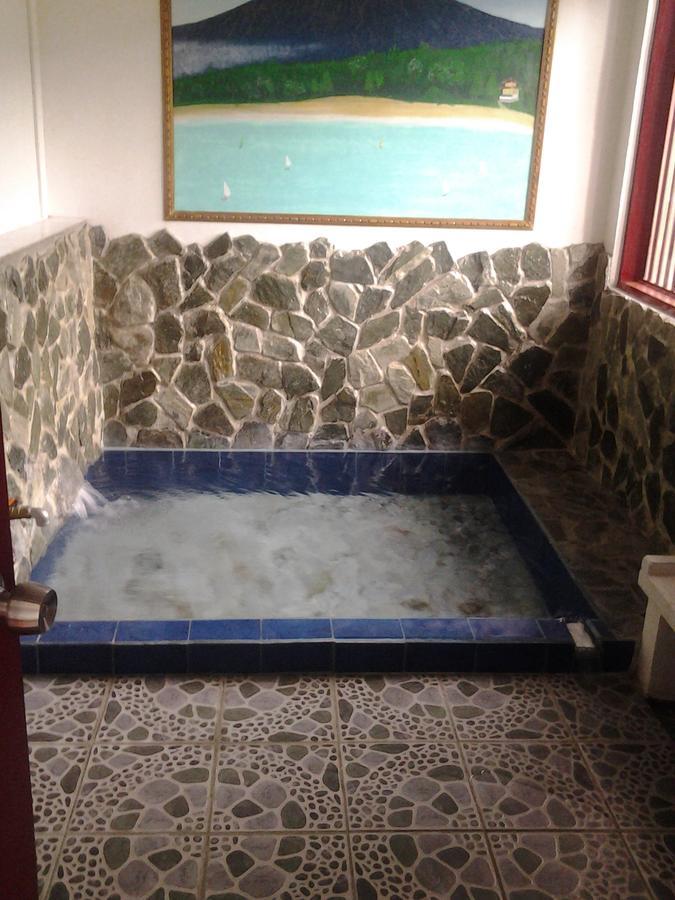 Makiling Onsen Hotel Los Banos  Bagian luar foto
